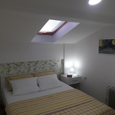 Stan Na Dan Apartment Nis Luaran gambar