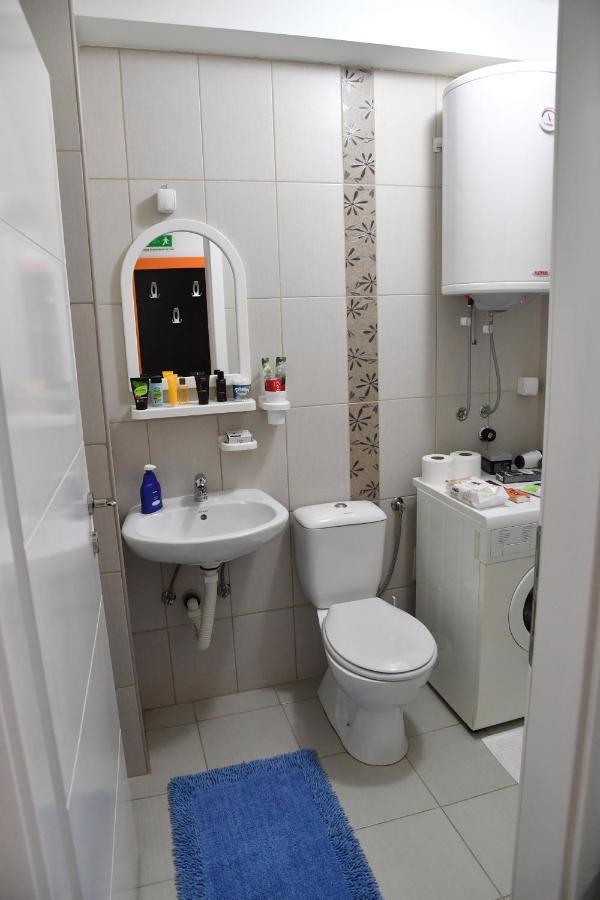 Stan Na Dan Apartment Nis Luaran gambar